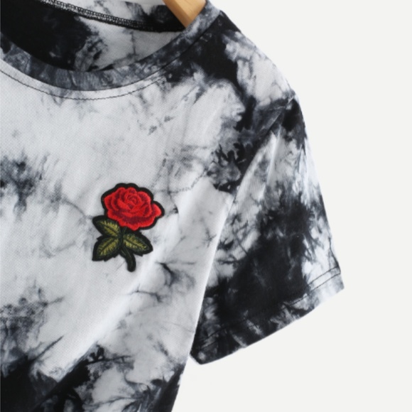 TIE DIE ROSE CROP TOP - Picture 2 of 3